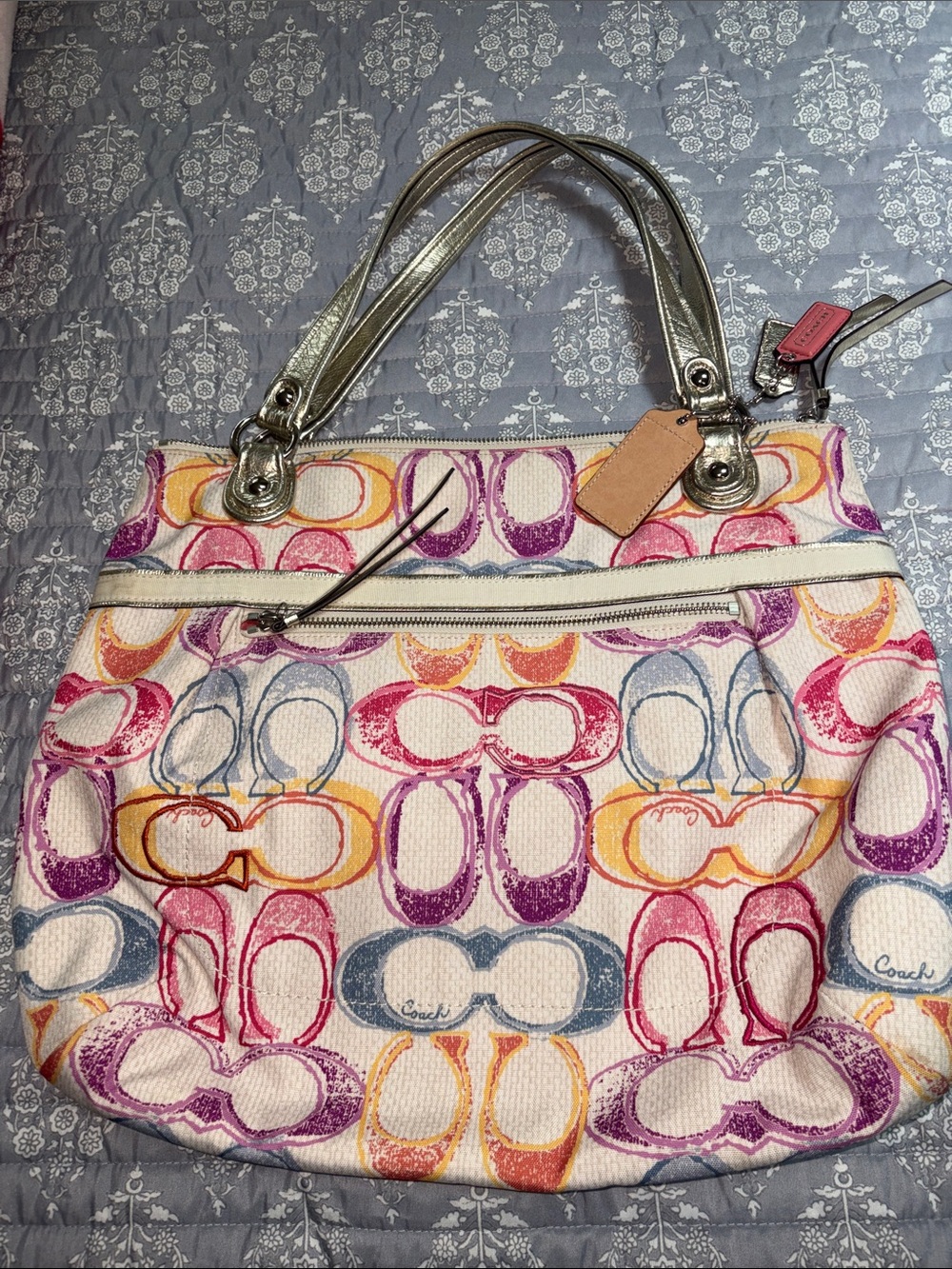 Vintage Coach poppy
Multicolor Signature Tote with Metallic Silver Handles